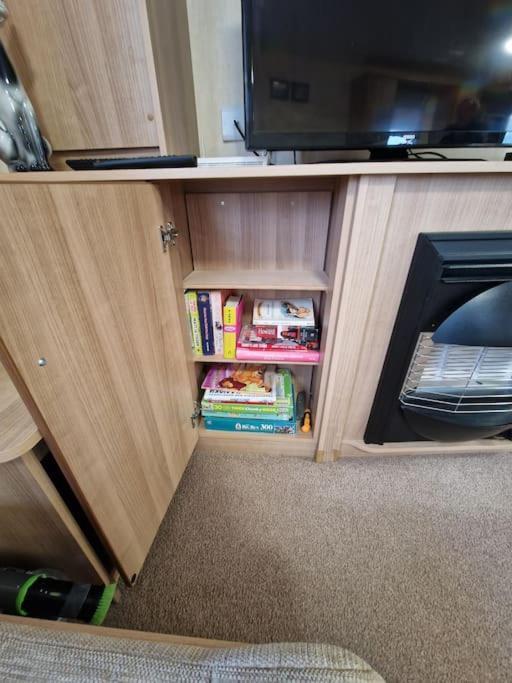 Homely 3 Bed Van @ Weymouth Bay 外观 照片